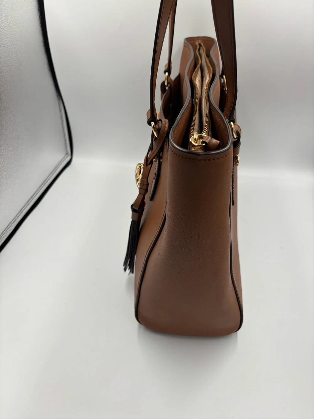 Michael Kors Large Brown Leather Tote Shoulder Bag Gold MK Charm Tassel